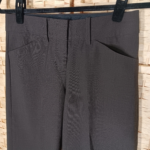 Express The Editor Rayon Blend Cropped Culottes Bermuda Shorts Trousers 0 Xs EUC - Picture 2 of 9